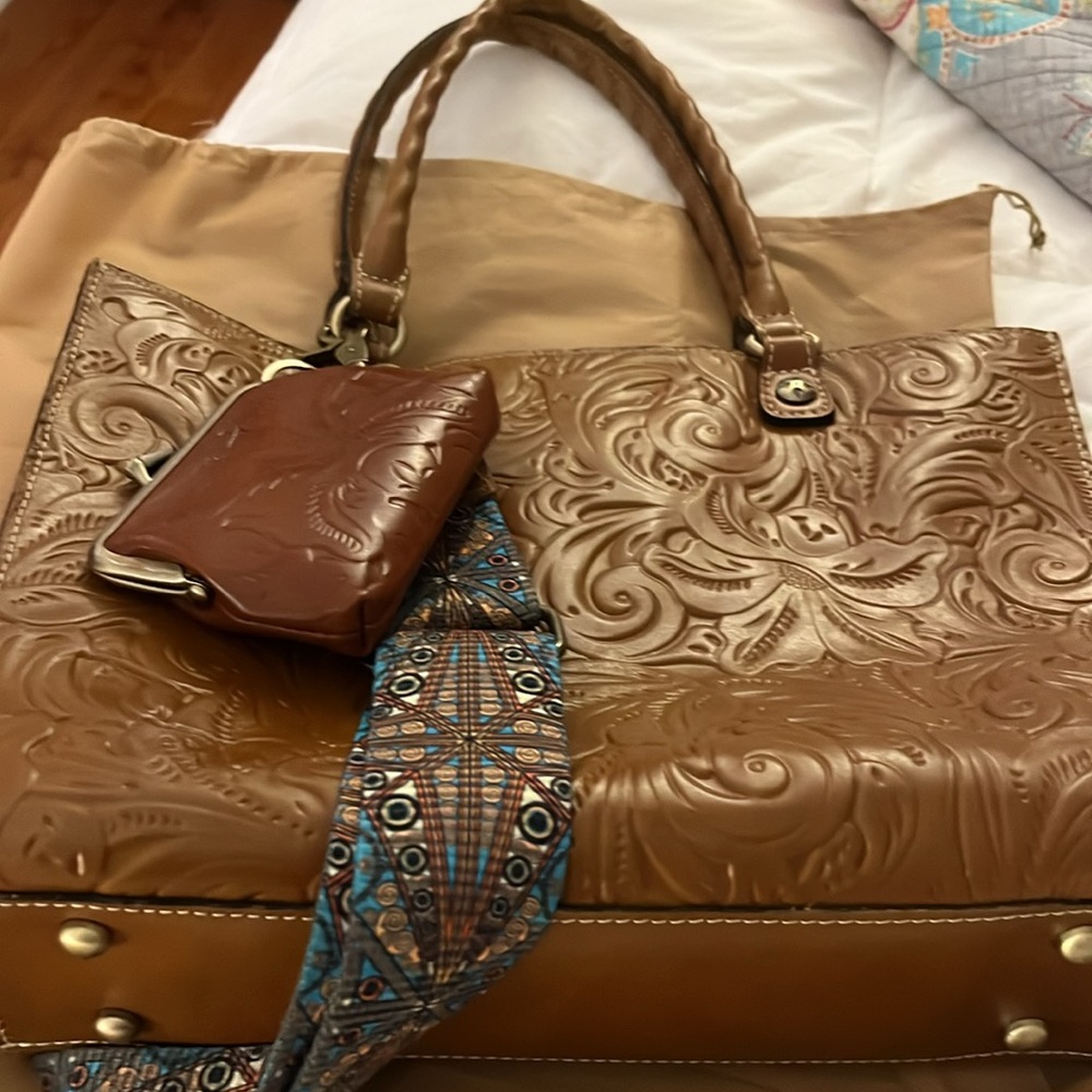 Patricia Nash Brown Embossed Leather Bag - Picture 8 of 11